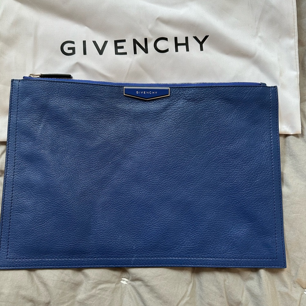 Givenchy clutch